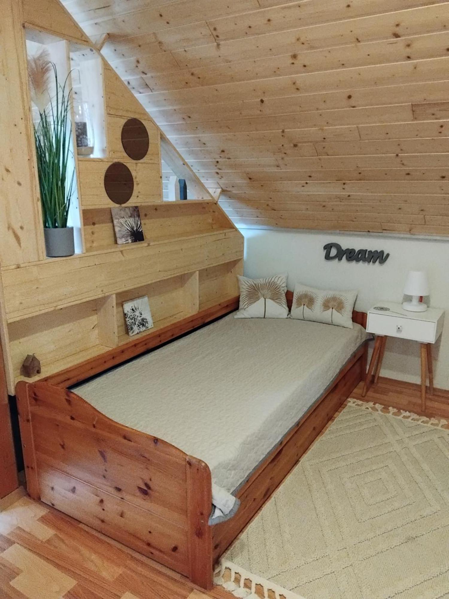 Ferienwohnung Monteurwohnung Pusteblume 두더슈타트 외부 사진