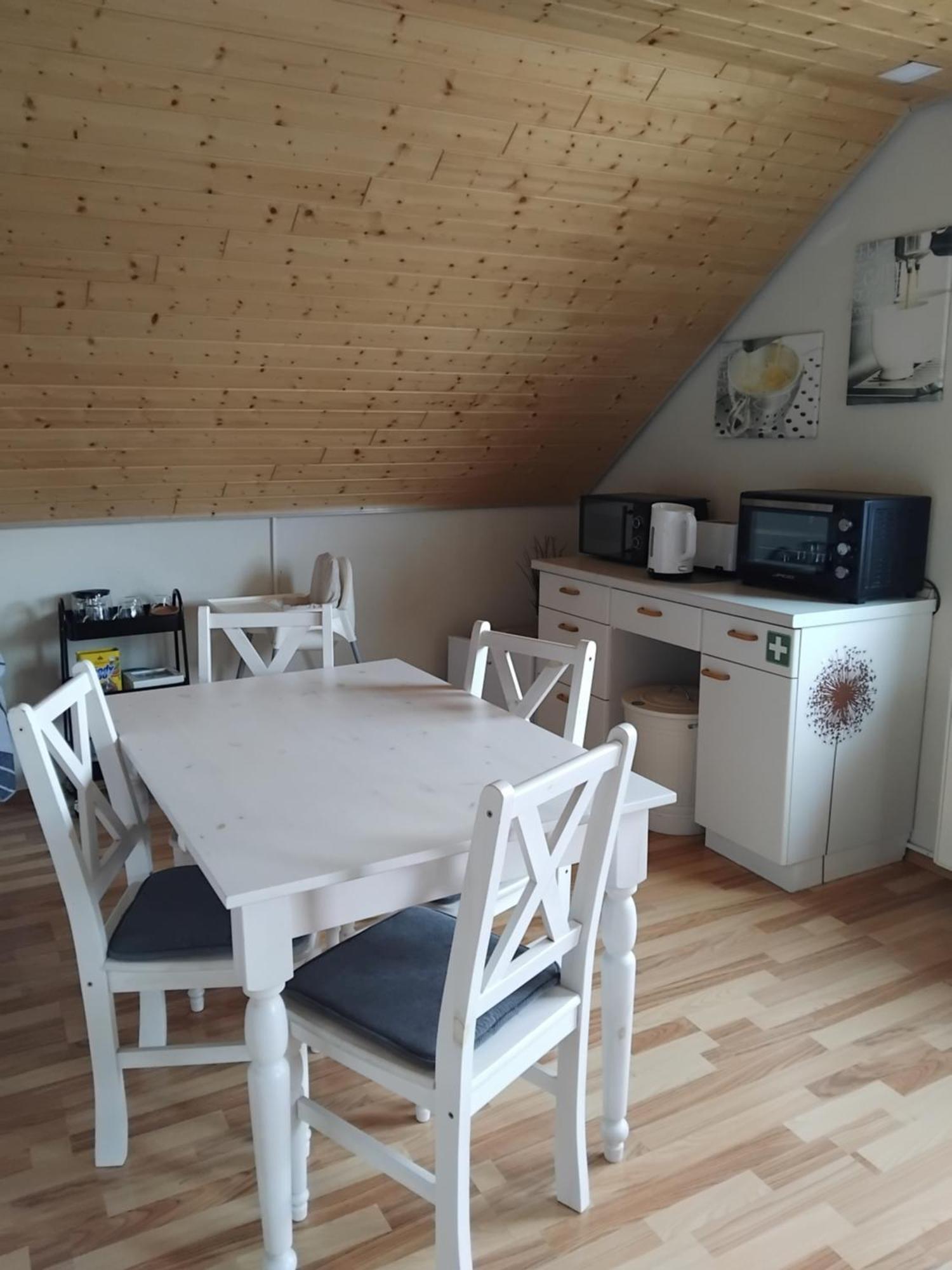 Ferienwohnung Monteurwohnung Pusteblume 두더슈타트 외부 사진